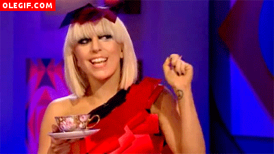 GIF: Lady Gaga tomando té