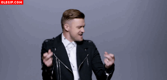 GIF: Justin Timberlake bailando