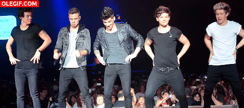 GIF: Qué bien mueven las caderas los chicos de One Direction