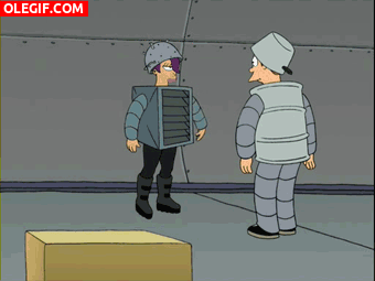 GIF: Fry flipando con lo bien que hace Leela el robot (Futurama)
