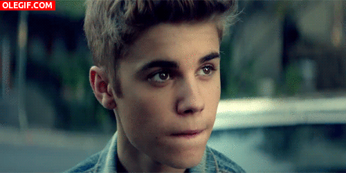 GIF: Qué sexy está Justin Bieber cuando se humedece los labios