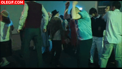 GIF: Soy el que mejor baila de la fiesta