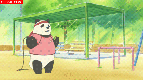 GIF: Este panda no sabe saltar a la comba
