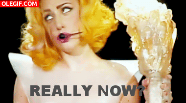 GIF: Lady Gaga haciendo pucheros