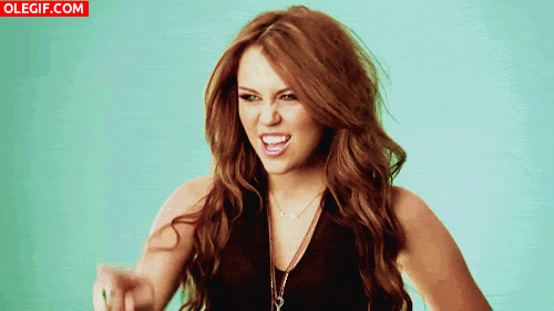GIF: Miley Cyrus lanzando un hechizo