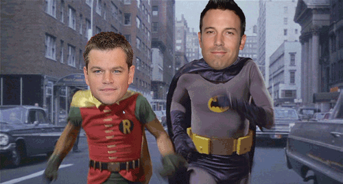 GIF: Ben Affleck y Matt Damon son "Batman y Robin"