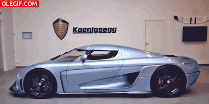 GIF: Un Koenigsegg abriendo sus puertas