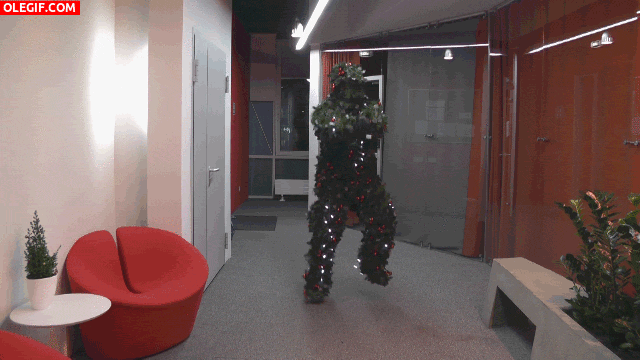GIF: Árbol de Navidad bailando el Gangnam Style