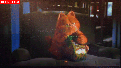 GIF: Garfield comiendo sin parar