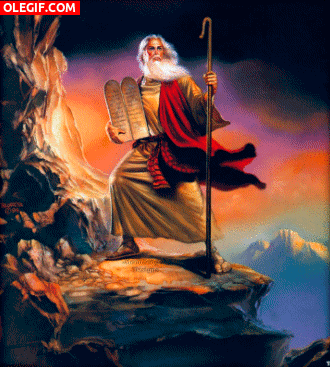 GIF: Moisés con los Diez Mandamientos