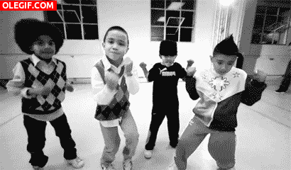 GIF: Mira cómo bailan estos niños