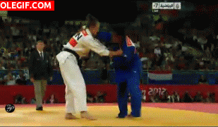 GIF: Competición de judo