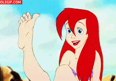 GIF: Ariel moviendo los dedos de los piés