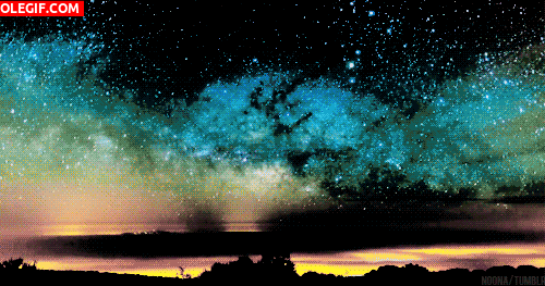 GIF: Vía Láctea en el cielo