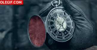 GIF: Antiguo reloj de bolsillo
