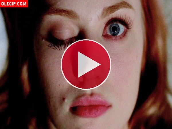 GIF: Jessica moviendo los ojos (True Blood)