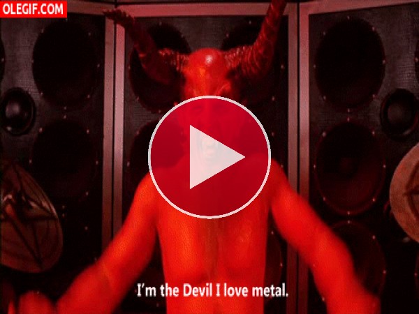 Este diablo está enamorado del Metal