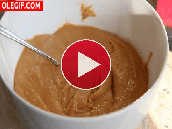GIF: Preparando crema de cacahuetes